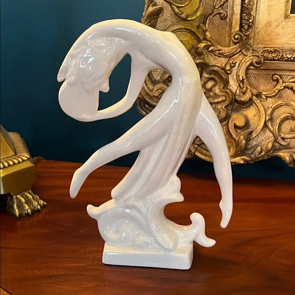 Art Deco 1930’s Elegant White Ceramic Sculpture nude dancer. - Picture 2 of 2